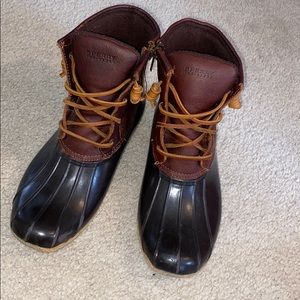 Women’s sperry boots